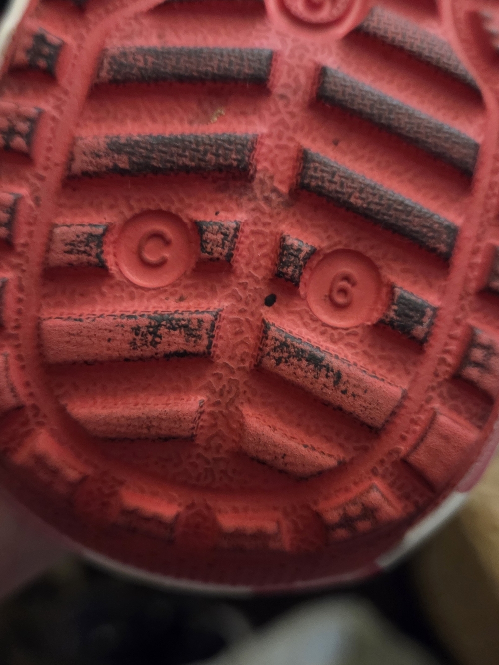 Crocs Classic Lined Clogs in Green & Red - Holiday Mickey - Picture 3 of 3